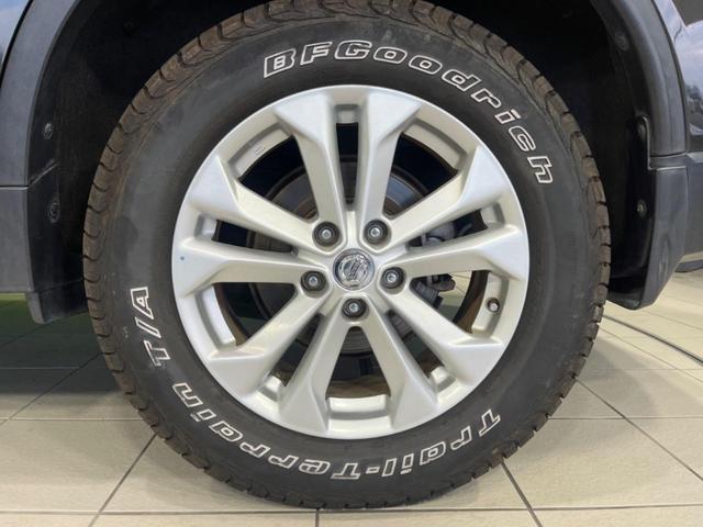 エクストレイル ２０Ｘ　エマージェンシーブレーキパッケージ　４ＷＤ　純正８インチナビ　全周囲カメラ　エマージェンシーブレーキ　コーナーセンサー　シートヒーター　スマートキー　ＬＥＤヘッド　ＥＴＣ　クルコン　車線逸脱警報　オートライト　デュアルエアコン（29枚目）