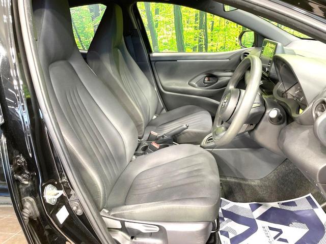 ヤリス X セーフティセンス ディスプレイオーディオ バックカメラ 禁煙車 コーナーセンサー スマートキー ビルトインETC オートハイビーム 車線逸脱警報 オートライト Bluetooth スマートキー(9枚目)