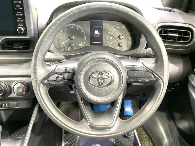 ヤリス X セーフティセンス ディスプレイオーディオ バックカメラ 禁煙車 コーナーセンサー スマートキー ビルトインETC オートハイビーム 車線逸脱警報 オートライト Bluetooth スマートキー(12枚目)