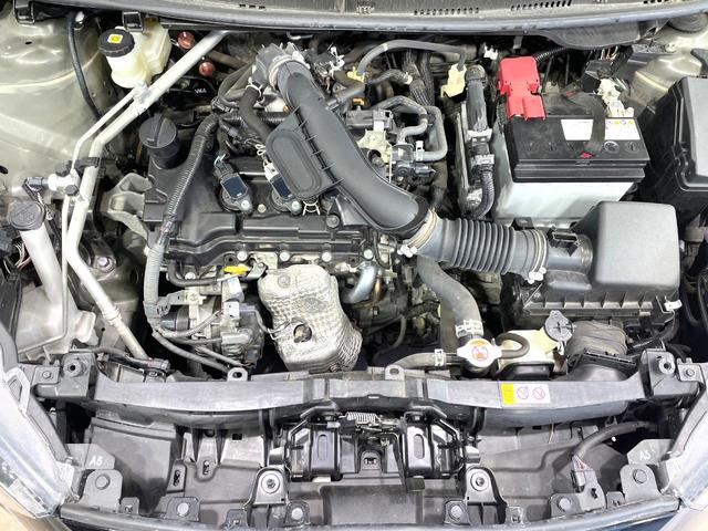 ヤリス X セーフティセンス ディスプレイオーディオ バックカメラ 禁煙車 コーナーセンサー スマートキー ビルトインETC オートハイビーム 車線逸脱警報 オートライト Bluetooth スマートキー(18枚目)