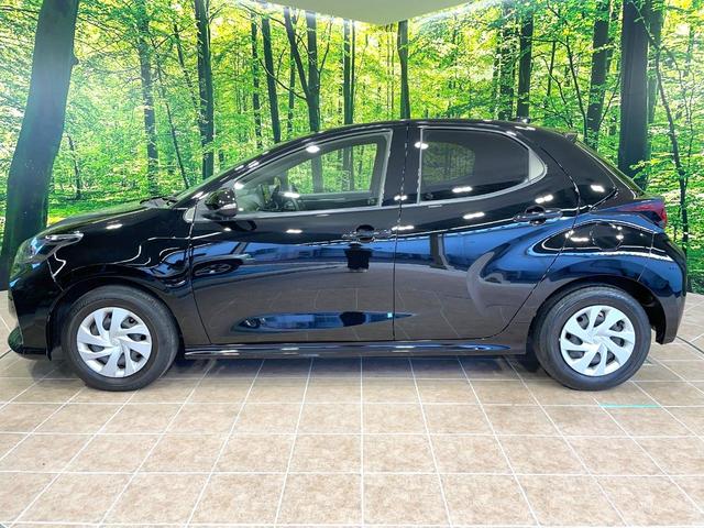 ヤリス X セーフティセンス ディスプレイオーディオ バックカメラ 禁煙車 コーナーセンサー スマートキー ビルトインETC オートハイビーム 車線逸脱警報 オートライト Bluetooth スマートキー(31枚目)