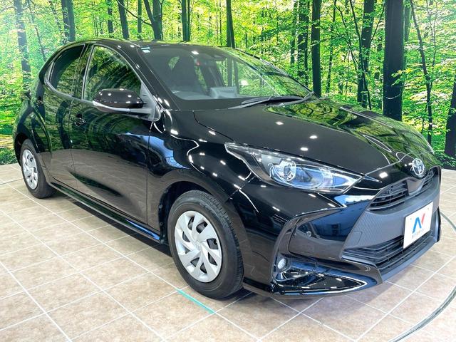 ヤリス X セーフティセンス ディスプレイオーディオ バックカメラ 禁煙車 コーナーセンサー スマートキー ビルトインETC オートハイビーム 車線逸脱警報 オートライト Bluetooth スマートキー(34枚目)