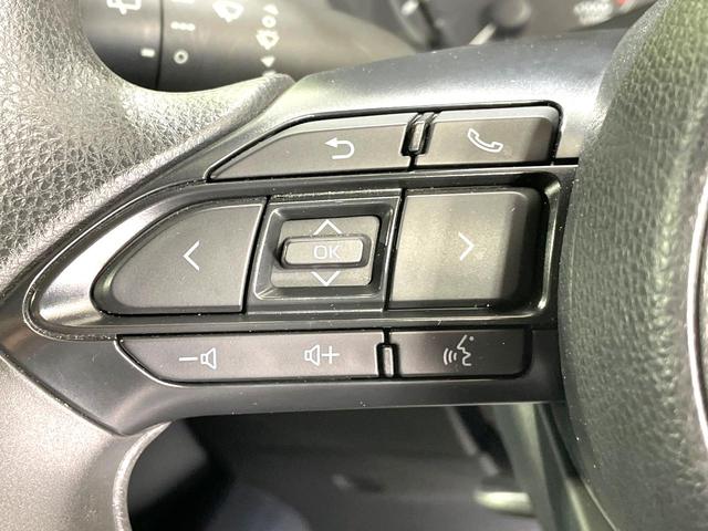 ヤリス X セーフティセンス ディスプレイオーディオ バックカメラ 禁煙車 コーナーセンサー スマートキー ビルトインETC オートハイビーム 車線逸脱警報 オートライト Bluetooth スマートキー(47枚目)