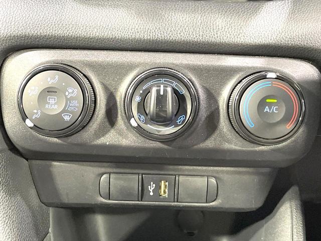 ヤリス X セーフティセンス ディスプレイオーディオ バックカメラ 禁煙車 コーナーセンサー スマートキー ビルトインETC オートハイビーム 車線逸脱警報 オートライト Bluetooth スマートキー(51枚目)