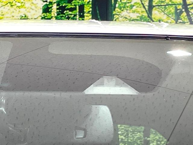 ノート Ｘ　ＤＩＧ－Ｓ　Ｖセレクション＋セーフティＩＩ　純正ＳＤナビ　全周囲カメラ　エマージェンシーブレーキ　禁煙車　スマートキー　ＬＥＤヘッド　ＥＴＣ　車線逸脱警報　オートエアコン　純正１５インチアルミ　Ｂｌｕｅｔｏｏｔｈ　ＣＤ（32枚目）