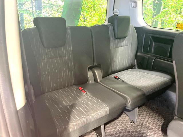 ヴォクシー ZS 煌II 両側電動ドア 純正SDナビ バックカメラ 禁煙車 スマートキー HIDヘッド ETC オートライト デュアルエアコン 純正16インチアルミ Bluetooth CD DVD再生 フルセグ パドルシフト(10枚目)