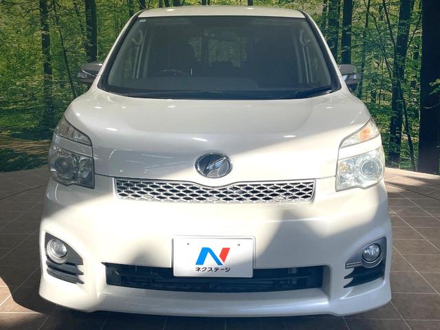 ヴォクシー ZS 煌II 両側電動ドア 純正SDナビ バックカメラ 禁煙車 スマートキー HIDヘッド ETC オートライト デュアルエアコン 純正16インチアルミ Bluetooth CD DVD再生 フルセグ パドルシフト(15枚目)