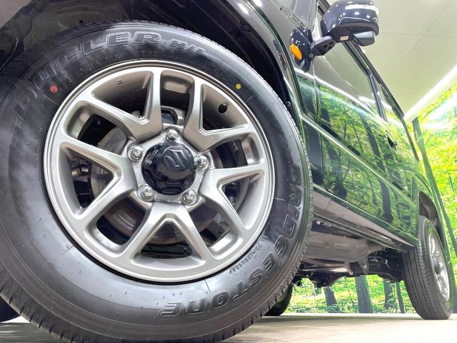 ジムニー XC 4WD ターボ セーフティサポート 禁煙車 コーナーセンサー スマートキー LEDヘッドライト クルーズコントロール オートハイビーム 車線逸脱警報 オートライト オートエアコン 純正16インチアルミ(13枚目)