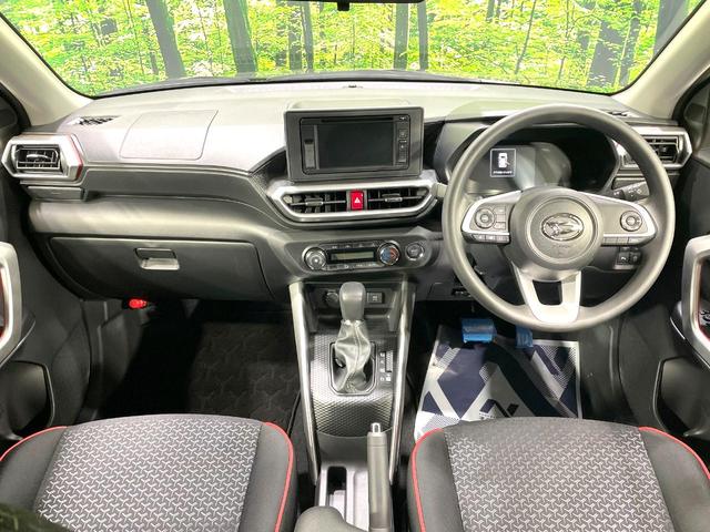 ロッキー X ディスプレイオーディオ バックカメラ 衝突被害軽減システム スマートキー LEDヘッド ETC オートライト オートエアコン 純正16インチアルミ CD(2枚目)