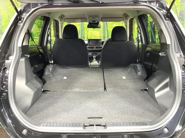 ロッキー X ディスプレイオーディオ バックカメラ 衝突被害軽減システム スマートキー LEDヘッド ETC オートライト オートエアコン 純正16インチアルミ CD(10枚目)