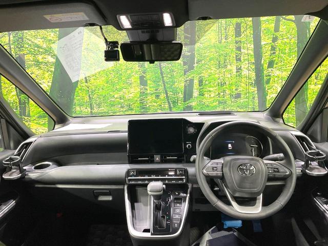 ヴォクシー Ｓ－Ｚ　両側電動スライドドア　１０型ディスプレイオーディオ　バックカメラ　セーフティーセンス　後席モニター　Ｂｌｕｅｔｏｏｔｈ　パワーバックドア　ＬＥＤヘッドライト　純正１７インチアルミ（2枚目）