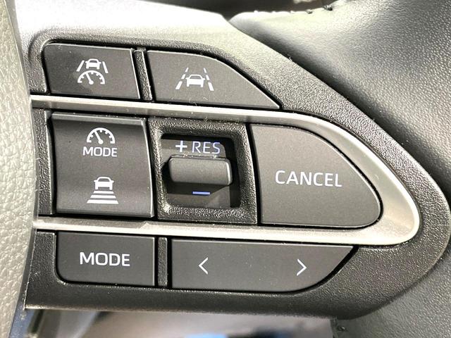 ヴォクシー Ｓ－Ｚ　両側電動スライドドア　１０型ディスプレイオーディオ　バックカメラ　セーフティーセンス　後席モニター　Ｂｌｕｅｔｏｏｔｈ　パワーバックドア　ＬＥＤヘッドライト　純正１７インチアルミ（26枚目）