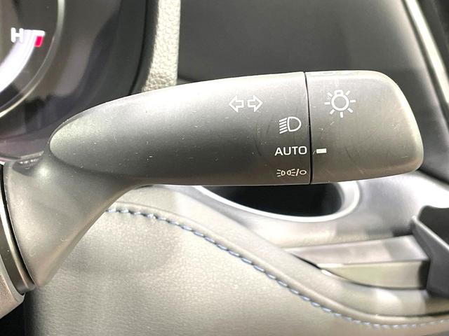 ヴォクシー Ｓ－Ｚ　両側電動スライドドア　１０型ディスプレイオーディオ　バックカメラ　セーフティーセンス　後席モニター　Ｂｌｕｅｔｏｏｔｈ　パワーバックドア　ＬＥＤヘッドライト　純正１７インチアルミ（28枚目）