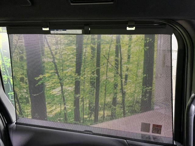 ヴォクシー Ｓ－Ｚ　両側電動スライドドア　１０型ディスプレイオーディオ　バックカメラ　セーフティーセンス　後席モニター　Ｂｌｕｅｔｏｏｔｈ　パワーバックドア　ＬＥＤヘッドライト　純正１７インチアルミ（52枚目）