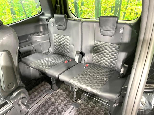 ヴォクシー Ｓ－Ｚ　両側電動スライドドア　１０型ディスプレイオーディオ　バックカメラ　セーフティーセンス　後席モニター　Ｂｌｕｅｔｏｏｔｈ　パワーバックドア　ＬＥＤヘッドライト　純正１７インチアルミ（54枚目）