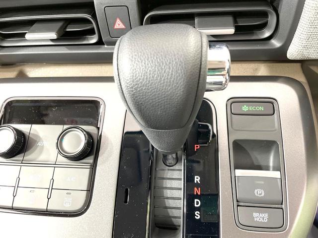 フリード エアー 登録済未使用車 両側電動ドア 純正9型ナビ バックカメラ 衝突被害軽減システム レーダークルーズ コーナーセンサー スマートキー LEDヘッド オートハイビーム 車線逸脱警報 オートライト(35枚目)