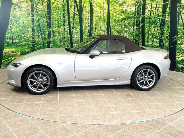 ロードスター ブラウン・トップ SDナビ バックカメラ 衝突被害軽減システム 禁煙車 レザーシート ドラレコ スマートキー LEDヘッド ビルトインETC クルコン オートハイビーム 車線逸脱警報 オートライト オートエアコン(52枚目)