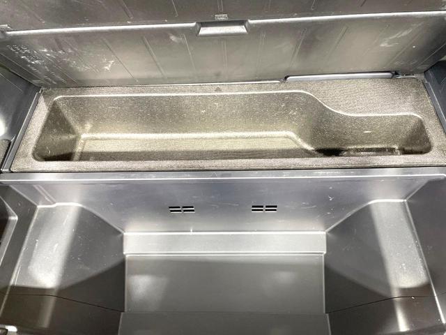 プリウスアルファ Sツーリングセレクション モデリスタ 8型SDナビ バックカメラ 衝突被害軽減システム 禁煙車 スマートキー LEDヘッド ビルトインETC クルコン オートハイビーム 車線逸脱警報 オートライト オートエアコン(48枚目)