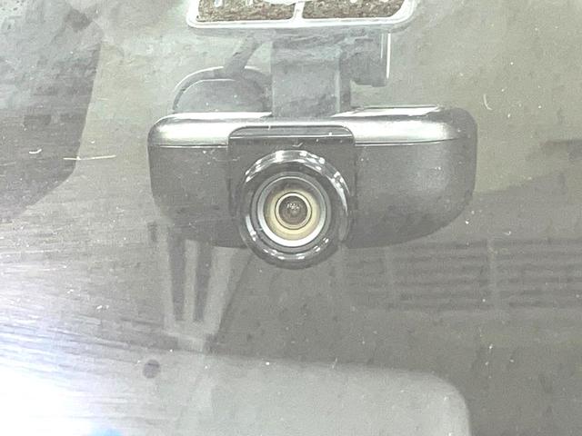 スペーシアカスタム ハイブリッドXSターボ ターボ 両側電動ドア 純正8型ナビ 全周囲カメラ 衝突被害軽減システム 禁煙車 ハーフレザーシート シートヒーター 禁煙車 スマートキー コーナーセンサー LEDヘッド ビルトインETC クルコン(6枚目)