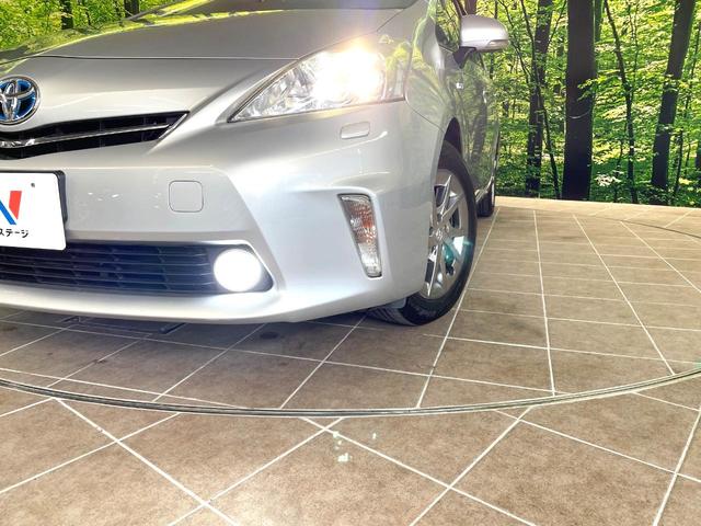 【ＬＥＤヘッドライト】悪天候や夜間走行時も良好な視界を確保し安心して運転できる高輝度ＬＥＤヘッドライトを装備！点灯速度が早く、消費電力も抑えられています。