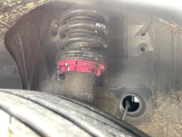 スイフトスポーツ ベースグレード 全周囲カメラ レーダークルーズ 禁煙車 シートヒーター コーナーセンサー スマートキー LEDヘッド ビルトインETC 車線逸脱警報 オートライト オートエアコン Bluetooth CD(20枚目)