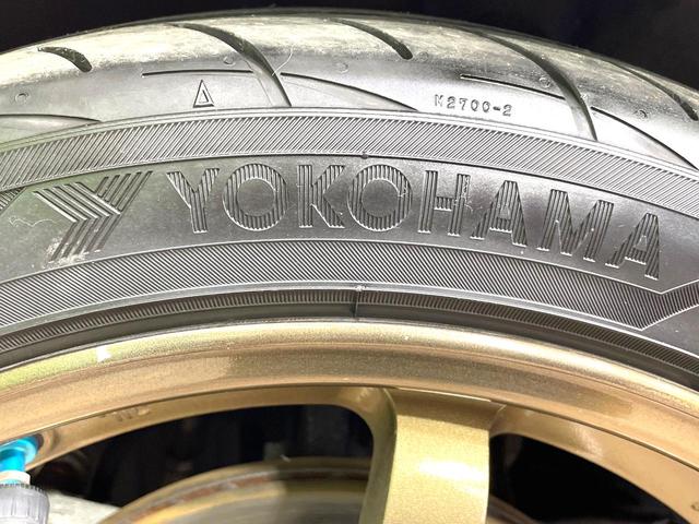 スイフトスポーツ ベースグレード 全周囲カメラ レーダークルーズ 禁煙車 シートヒーター コーナーセンサー スマートキー LEDヘッド ビルトインETC 車線逸脱警報 オートライト オートエアコン Bluetooth CD(31枚目)