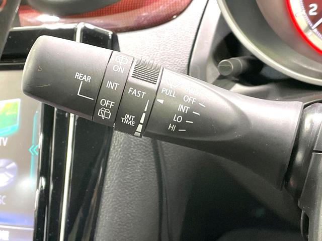 スイフトスポーツ ベースグレード 全周囲カメラ レーダークルーズ 禁煙車 シートヒーター コーナーセンサー スマートキー LEDヘッド ビルトインETC 車線逸脱警報 オートライト オートエアコン Bluetooth CD(40枚目)