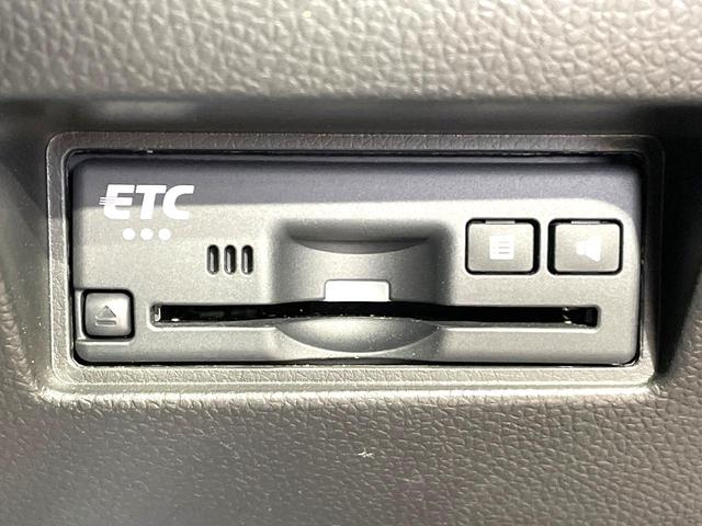 スイフトスポーツ ベースグレード 全周囲カメラ レーダークルーズ 禁煙車 シートヒーター コーナーセンサー スマートキー LEDヘッド ビルトインETC 車線逸脱警報 オートライト オートエアコン Bluetooth CD(46枚目)