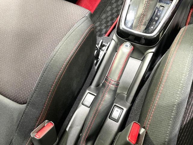 スイフトスポーツ ベースグレード 全周囲カメラ レーダークルーズ 禁煙車 シートヒーター コーナーセンサー スマートキー LEDヘッド ビルトインETC 車線逸脱警報 オートライト オートエアコン Bluetooth CD(47枚目)