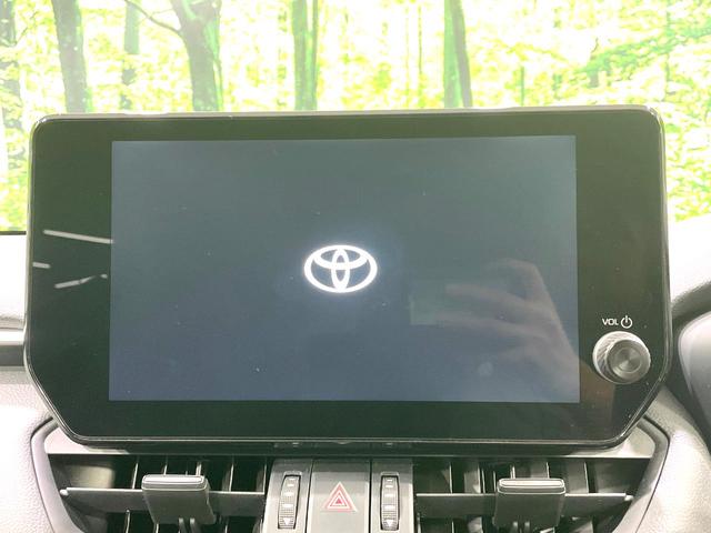 【ディスプレイオーディオ】お手持ちのスマートフォンとの連携で、ナビや音楽再生など各種アプリを使用可能。スマホに近い感覚でお使いいただけます♪