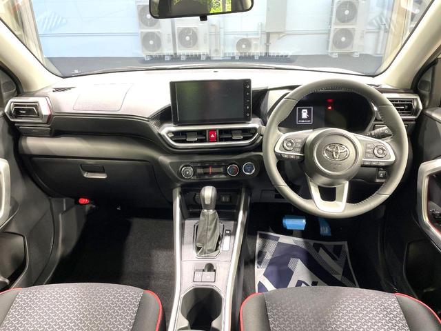 ライズ Ｚ　登録済未使用車　純正９型ディスプレイオーディオ　全周囲カメラ　衝突軽減　レーダークルーズ　シートヒーター　コーナーセンサー　ＬＥＤヘッド　オートハイビーム　車線逸脱警報　純正１７インチＡＷ（2枚目）