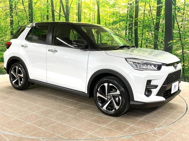 ライズ Ｚ　登録済未使用車　純正９型ディスプレイオーディオ　全周囲カメラ　衝突軽減　レーダークルーズ　シートヒーター　コーナーセンサー　ＬＥＤヘッド　オートハイビーム　車線逸脱警報　純正１７インチＡＷ（16枚目）