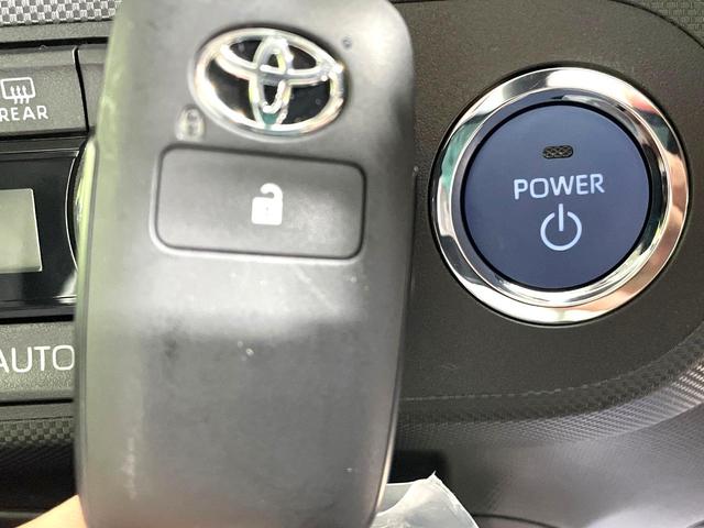 ライズ Ｚ　登録済未使用車　純正９型ディスプレイオーディオ　全周囲カメラ　衝突軽減　レーダークルーズ　シートヒーター　コーナーセンサー　ＬＥＤヘッド　オートハイビーム　車線逸脱警報　純正１７インチＡＷ（43枚目）