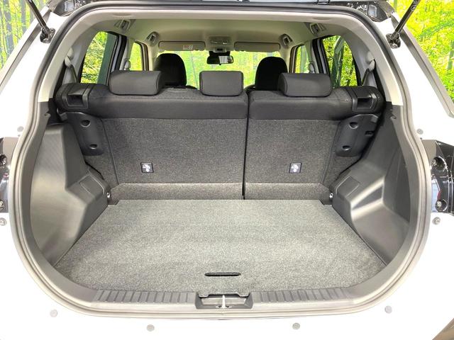 ライズ Ｚ　登録済未使用車　全周囲カメラ　衝突被害軽減システム　レーダークルーズ　コーナーセンサー　スマートキー　ＬＥＤヘッド　純正１７インチアルミ　オートハイビーム　車線逸脱警報　オートライト　オートエアコン（10枚目）