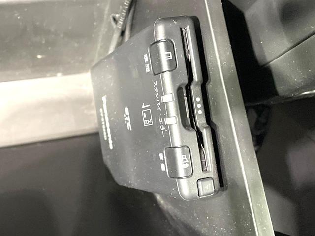 【ＥＴＣ】高速道路の料金所をストレスなく通過！話題のスポットやサービスエリアに多い「スマートＩＣ」利用時は必須のアイテムです。当店でセットアップを実施、ご納車当日からすぐにご利用いただけます！