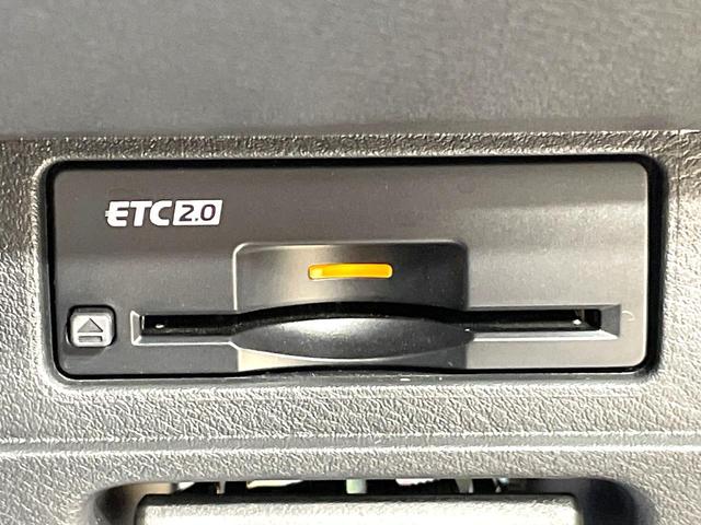 【ＥＴＣ】高速道路の料金所をストレスなく通過！話題のスポットやサービスエリアに多い「スマートＩＣ」利用時は必須のアイテムです。当店でセットアップを実施、ご納車当日からすぐにご利用いただけます！