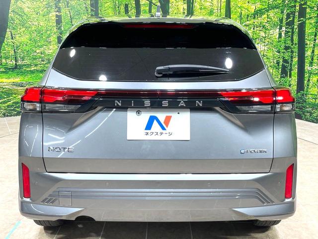 安心の最長１０年・走行無制限保証（有償）をご用意。保証内容も充実はもちろん、無料点検＆オイル交換や、年中無休の全国・２４時間ロードサービスも付帯されておりますのでご安心下さい。