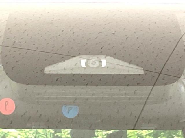 【トヨタセーフティセンス】走行中に前方の車両等を認識し、衝突しそうな時は警報とブレーキで衝突回避と被害軽減をアシスト。より安全にドライブをお楽しみいただけます。