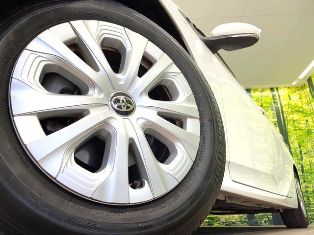 【純正１５インチアルミホイール】外観にマッチした純正アルミホイールを装着しております。各種社外アルミホイールや、スタッドレスタイヤも取扱いしております。是非ご相談ください♪