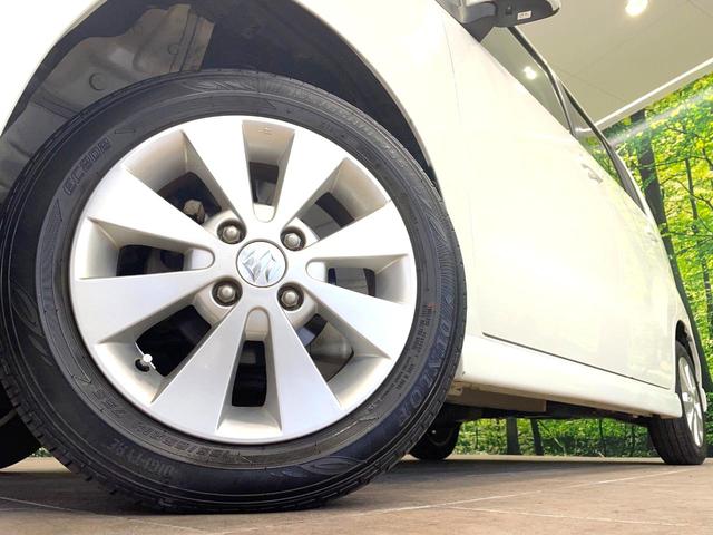 【純正１４インチアルミホイール】外観にマッチした純正アルミホイールを装着しております。各種社外アルミホイールや、スタッドレスタイヤも取扱いしております。是非ご相談ください♪