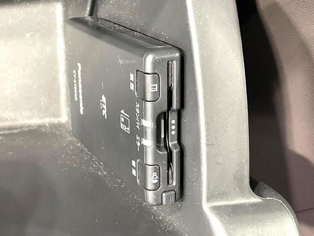 フリードハイブリッド ハイブリッド・Ｇ　両側電動スライドドア　８型ナビ　バックカメラ　ホンダセンシング　レーダークルーズ　禁煙車　スマートキー　ＬＥＤヘッド　ＥＴＣ　車線逸脱警報　オートライト　オートエアコン　Ｂｌｕｅｔｏｏｔｈ（7枚目）