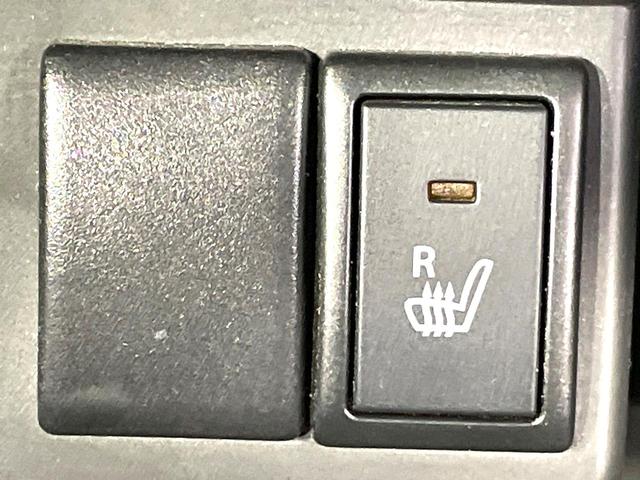 アルト Ｌ　衝突被害軽減システム　禁煙車　シートヒーター　ドラレコ　コーナーセンサー　オートライト　ＣＤ　キーレス　　アイドリングストップ　盗難防止システム　トラクションコントロール（7枚目）