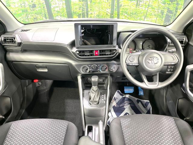 ライズ Ｘ　登録済未使用車　トヨタセーフティセンス　コーナーセンサー　スマートキー　ＬＥＤヘッド　オートハイビーム　オートライト　盗難防止システム　アイドリングストップ（2枚目）