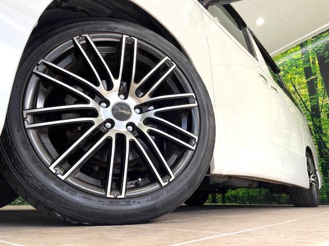 アルファード ２４０Ｓ　両側電動ドア　バックカメラ　禁煙車　コーナーセンサー　スマートキー　ＨＩＤヘッド　ＥＴＣ　オートライト　オートエアコン　リアエアコン　ＣＤ　ＤＶＤ再生　地デジ　フォグライト（14枚目）