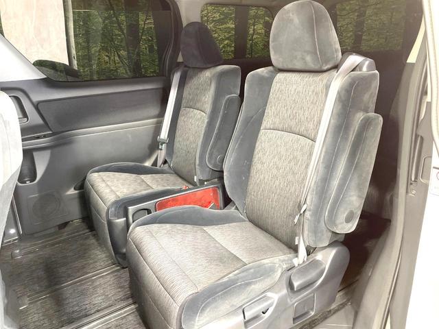 アルファード ２４０Ｓ　両側電動ドア　バックカメラ　禁煙車　コーナーセンサー　スマートキー　ＨＩＤヘッド　ＥＴＣ　オートライト　オートエアコン　リアエアコン　ＣＤ　ＤＶＤ再生　地デジ　フォグライト（32枚目）