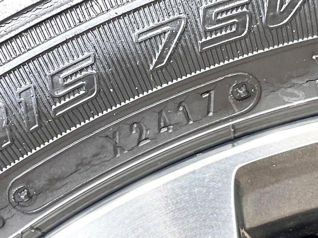 ワゴンRスティングレー T ターボ SDナビ バックカメラ パドルシフト スマートキー HIDヘッド ビルトインETC 純正15インチアルミ オートライト オートエアコン Bluetooth CD DVD再生 地デジ(32枚目)