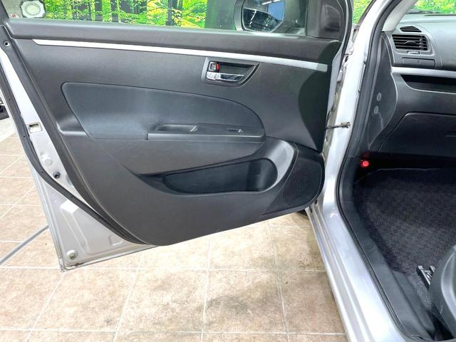 スイフト ＸＧ　ＳＤナビ　禁煙車　スマートキー　オートエアコン　ＣＤ　地デジ（34枚目）