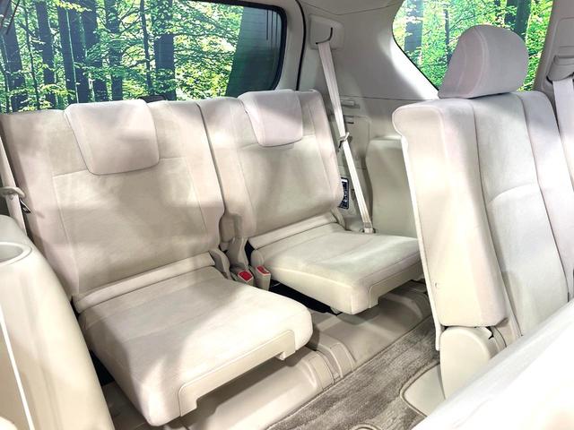 ３列目シートはもちろん状態良好☆大人でもゆったりと座って頂けますので、大人数でのお出かけもラクラクです♪ご家族で、気の知れた仲間で、ドライブに行くのが楽しみですね♪