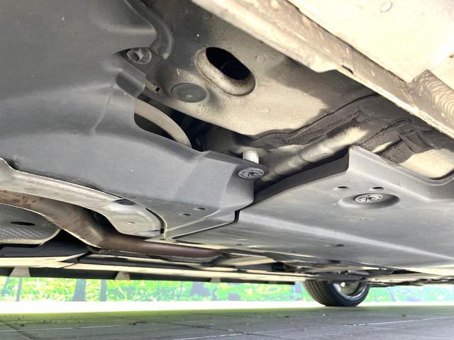 プリウス Ｓツーリングセレクション　フルエアロ　純正ＳＤナビ　バックカメラ　衝突被害軽減システム　レーダークルーズ　禁煙車　レザー調シート　コーナーセンサー　ＬＥＤヘッド　ビルトインＥＴＣ　オートハイビーム　車線逸脱警報　オートライト（23枚目）