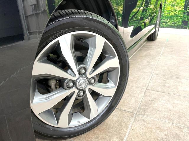 デイズルークス ハイウェイスター X Gパッケージ 両側電動ドア 純正SDナビ 全周囲カメラ 禁煙車 スマートキー HIDヘッド ETC 純正15インチアルミ オートライト オートエアコン Bluetooth CD DVD再生 フルセグ(13枚目)